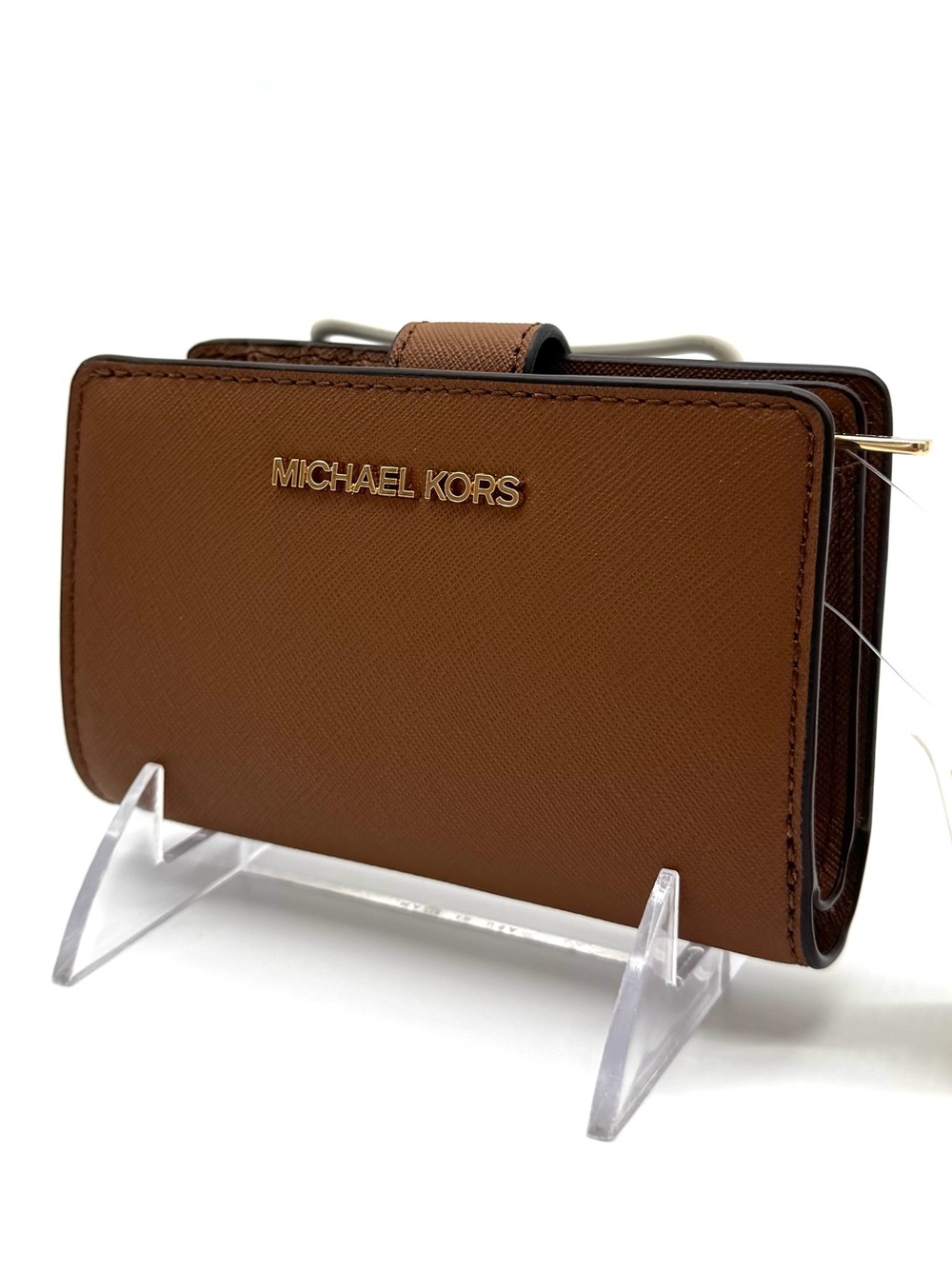 Michael Kors Medium Bifold Zip Chain Wallet Luggage
